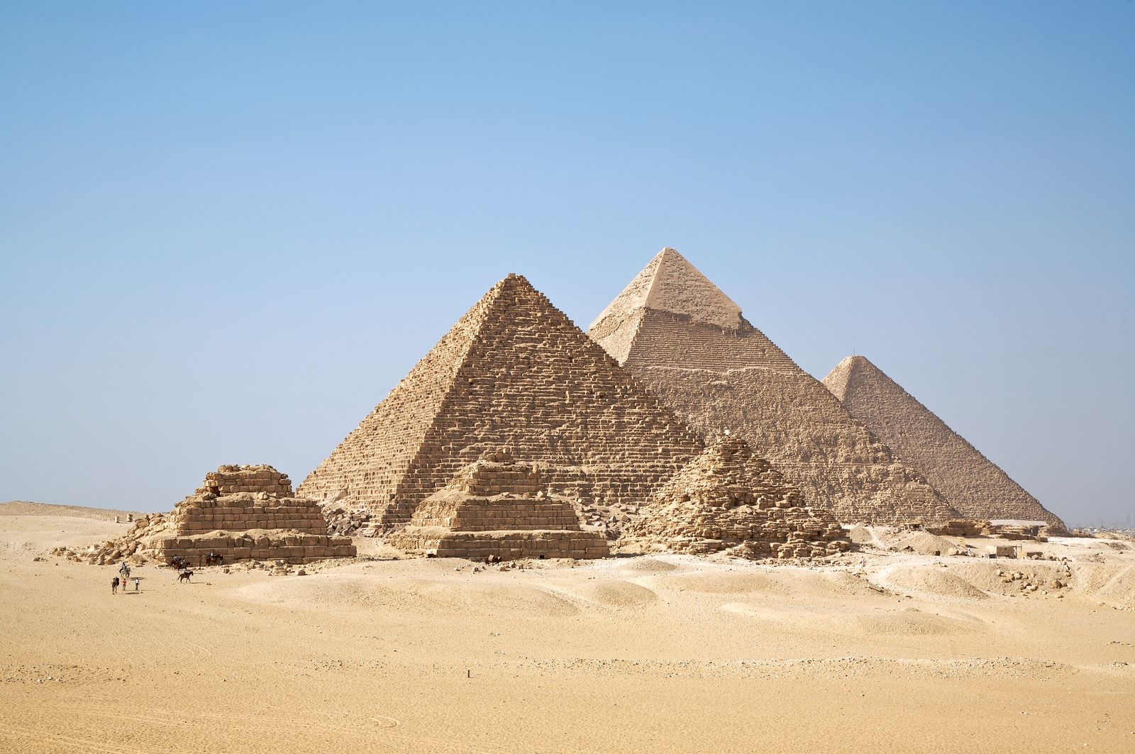 Gizai piramisok. Forrás: Wikipedia